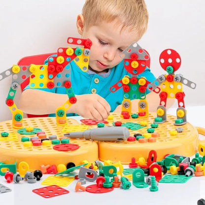 ByggeBox™ - Montessori-værktøjskasse