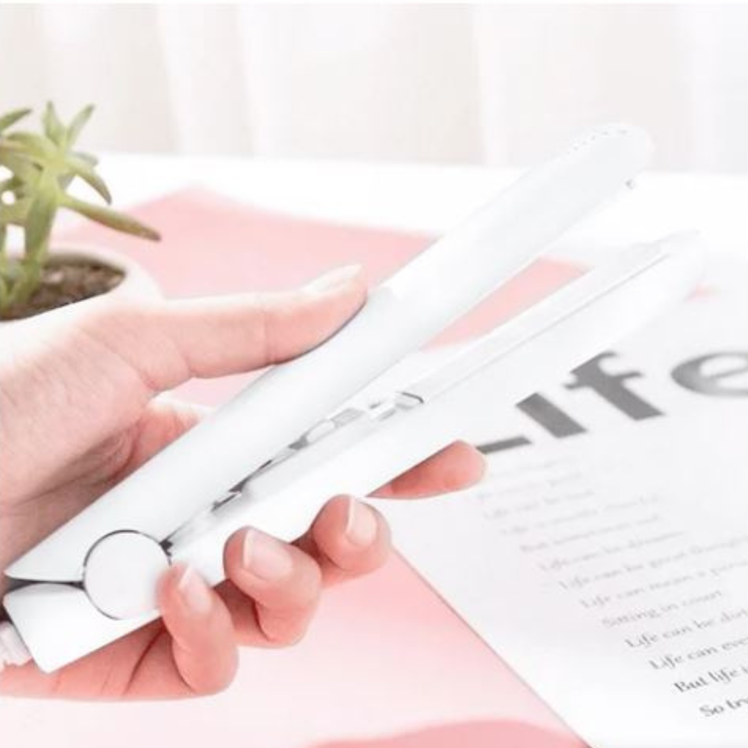 Krøl&Glans™ – Mini krølle- og glattejern Perfekt til tasken – lav glatte lokker eller smukke krøller på få minutter